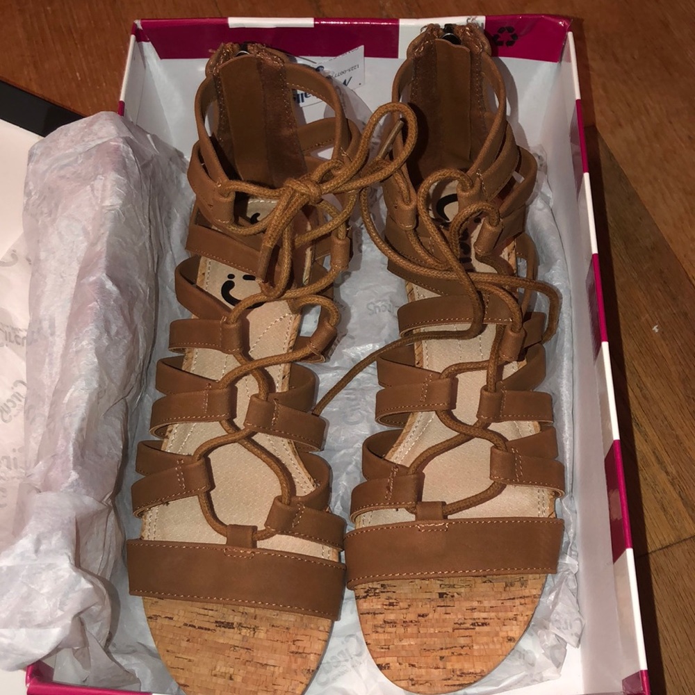 Lace up sandal